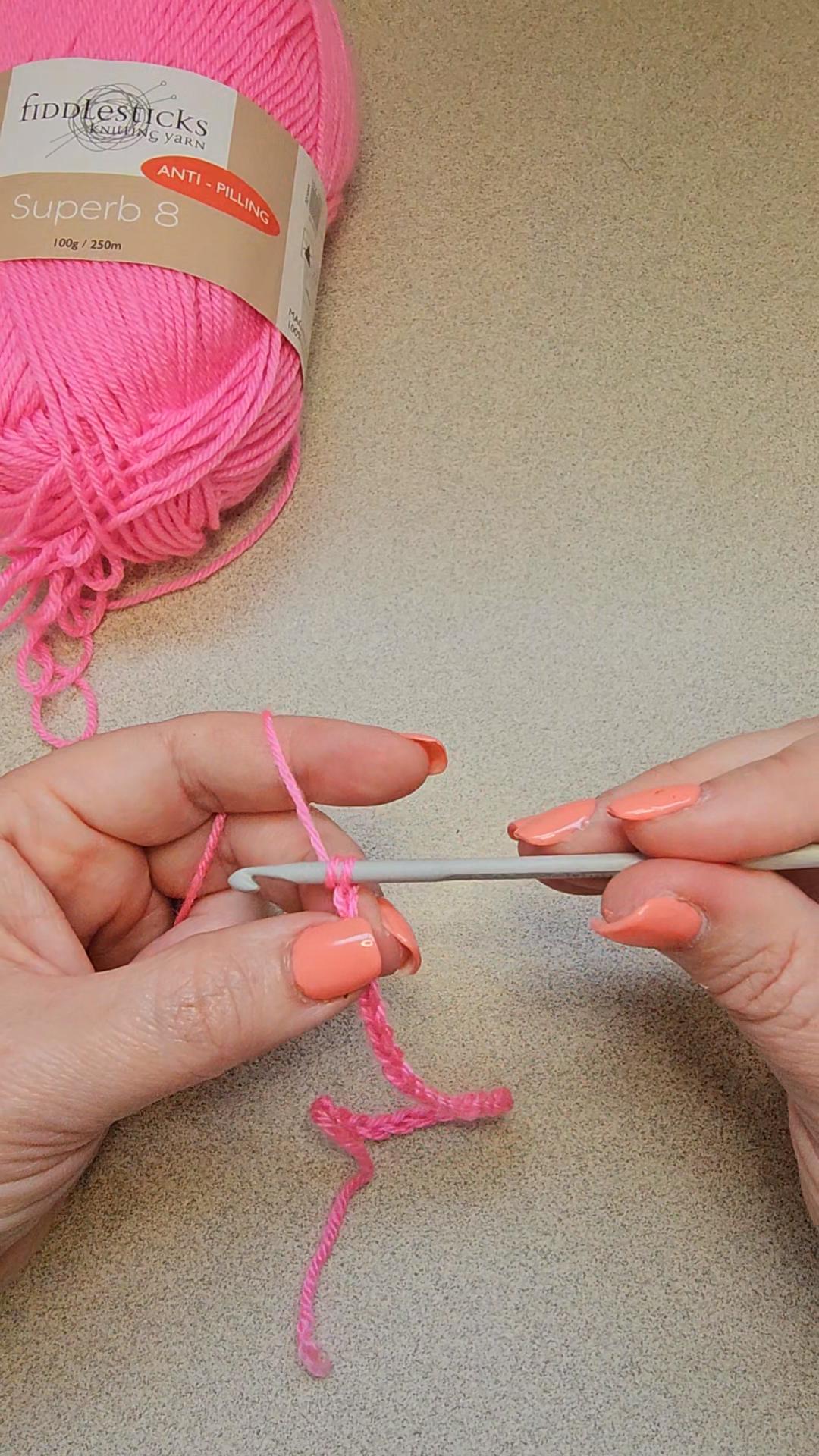 Learn How to Crochet – Chain Stitch and Slip Knot
