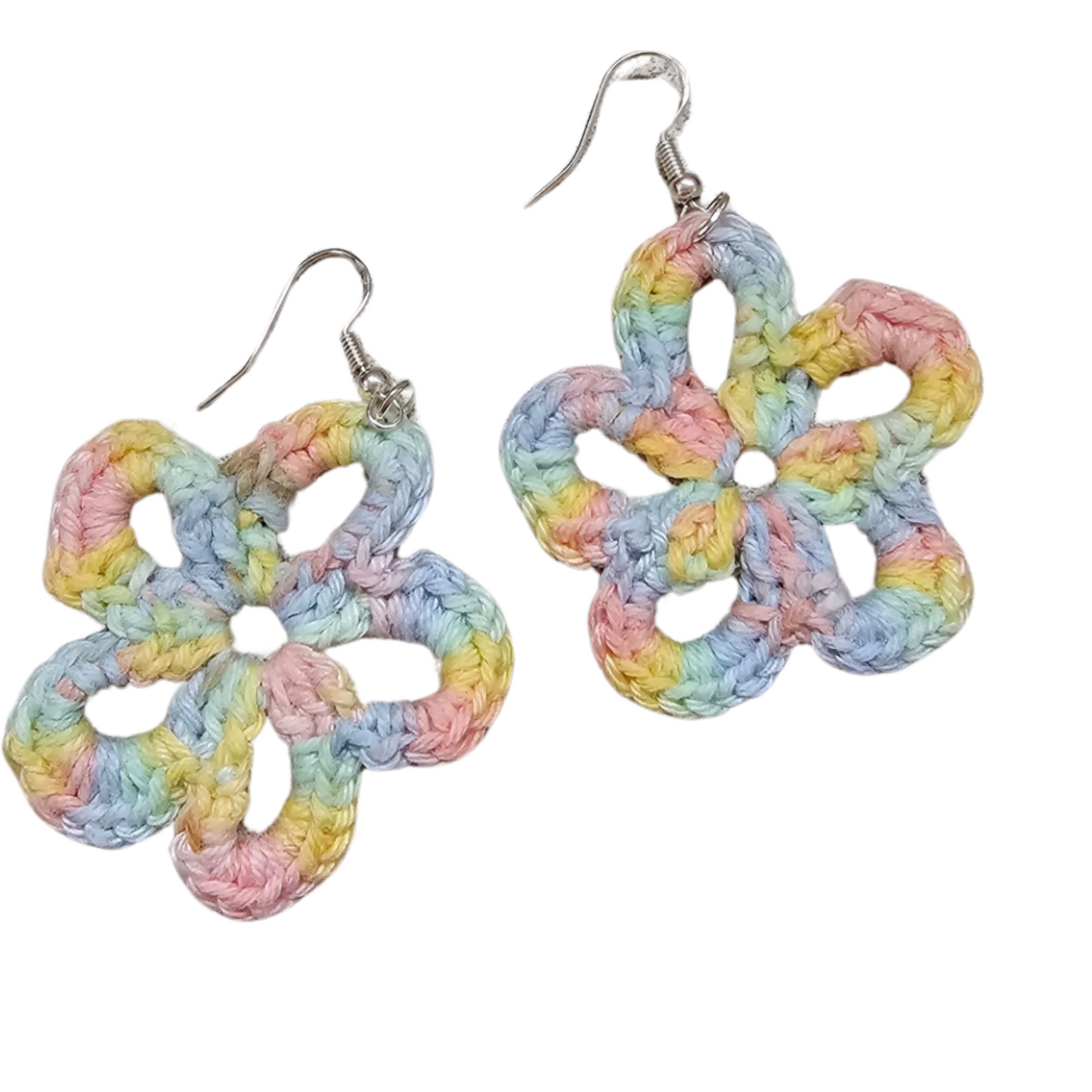 Pastel Daisy Crochet Earring