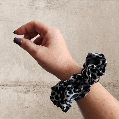 Scrunchie - Leopard Wrist View