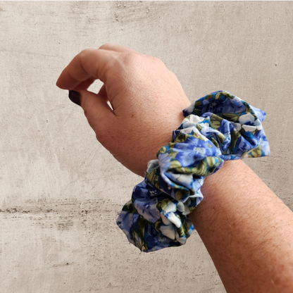 Scrunchie - Blue Floral Wrist View