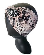 Side view of ladies headband on mannequin